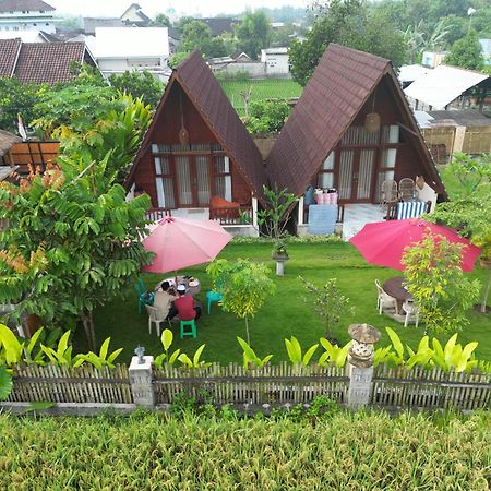 D' Carasti Bungalow Masbagik Esterno foto