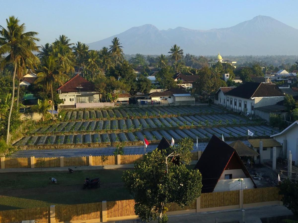 D' Carasti Bungalow Masbagik Esterno foto