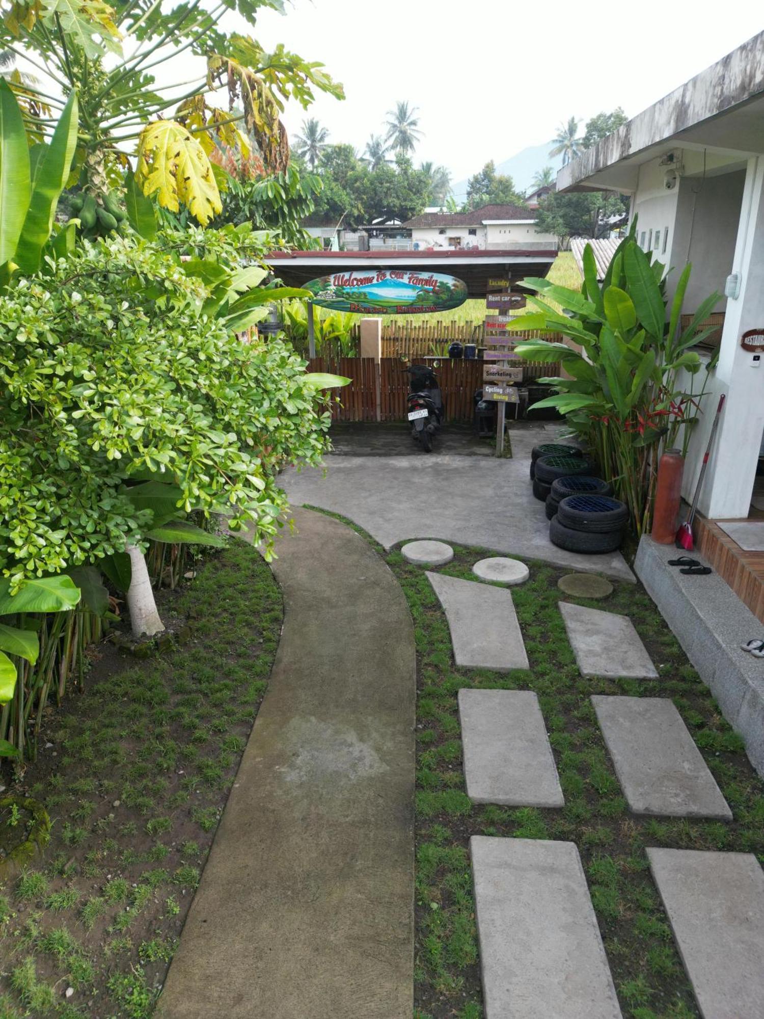 D' Carasti Bungalow Masbagik Esterno foto